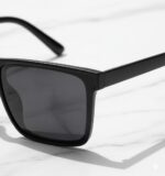 Black Flat Lens with Matte Frame Sunglasses, Goggles For Men's and Women's - Image 3